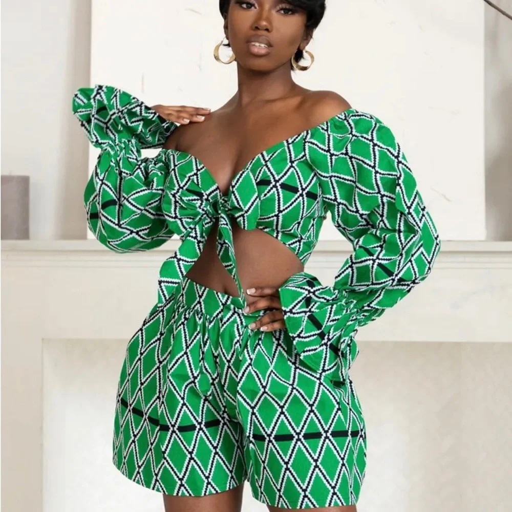 CROP TOP - Picture 2 of 5